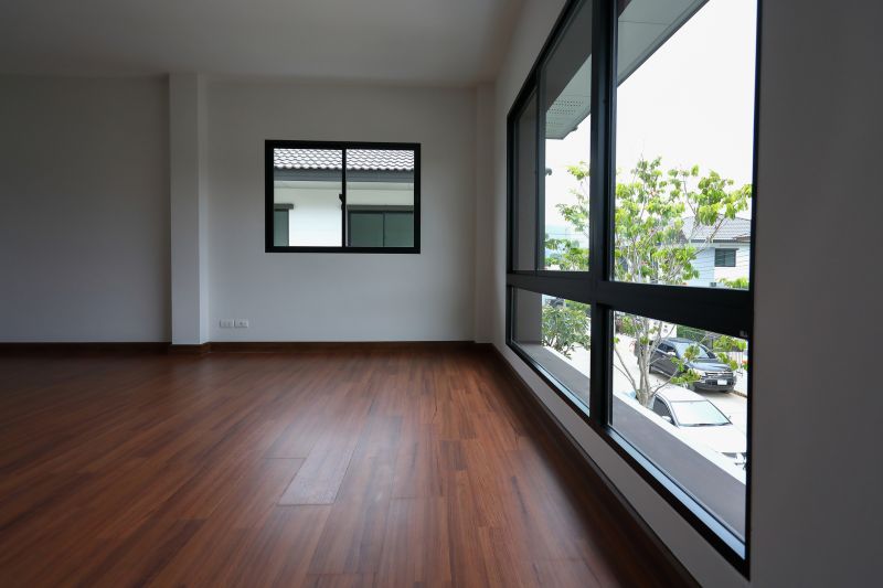 Laminate Floor Replacement in Thompson, CT